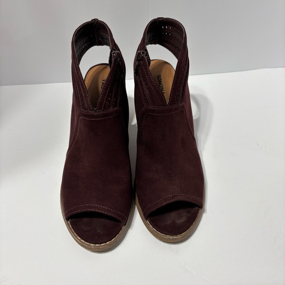 Sonoma Thelma Burgundy Faux Suede Open Toe Bootie 3" Heel Shoes Size 9 - Picture 2 of 6